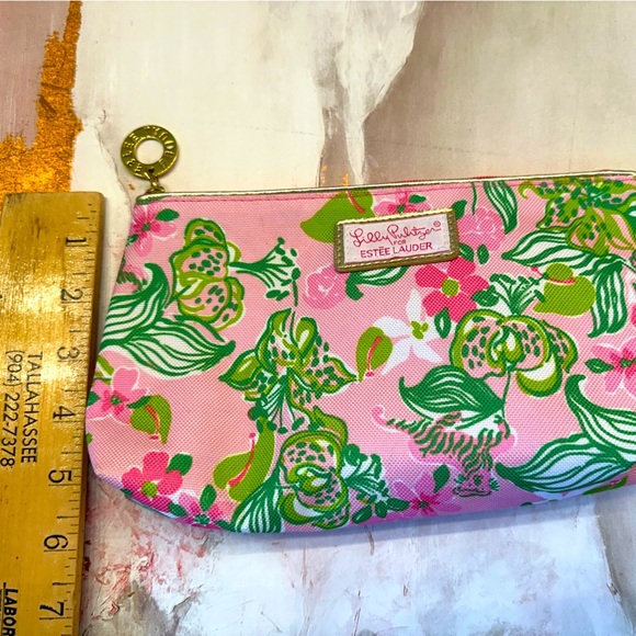 Lilly Pulitzer for Estee Lauder makeup bag. - Picture 7 of 7